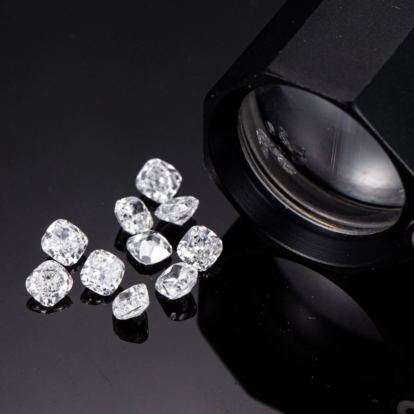 Diamante Oval Brillante 1.36ct F VVS2 — Certificado IGI